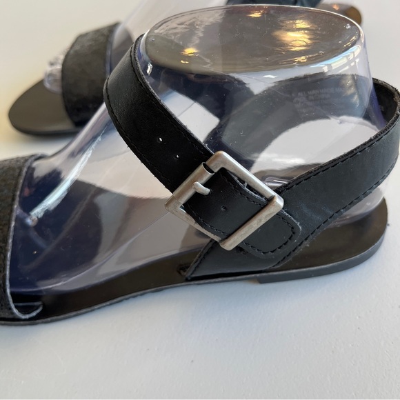 Xhilaration Black Sequins Size 8 Sandals - Picture 2 of 12